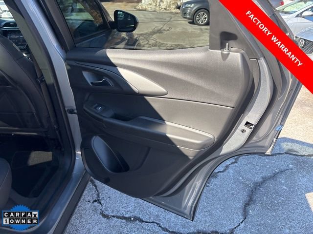 Used 2023 Chevrolet TrailBlazer ACTIV w/ Sun and Liftgate Package image 9