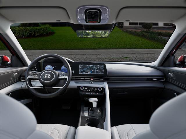 New 2025 Hyundai Elantra Limited image 11