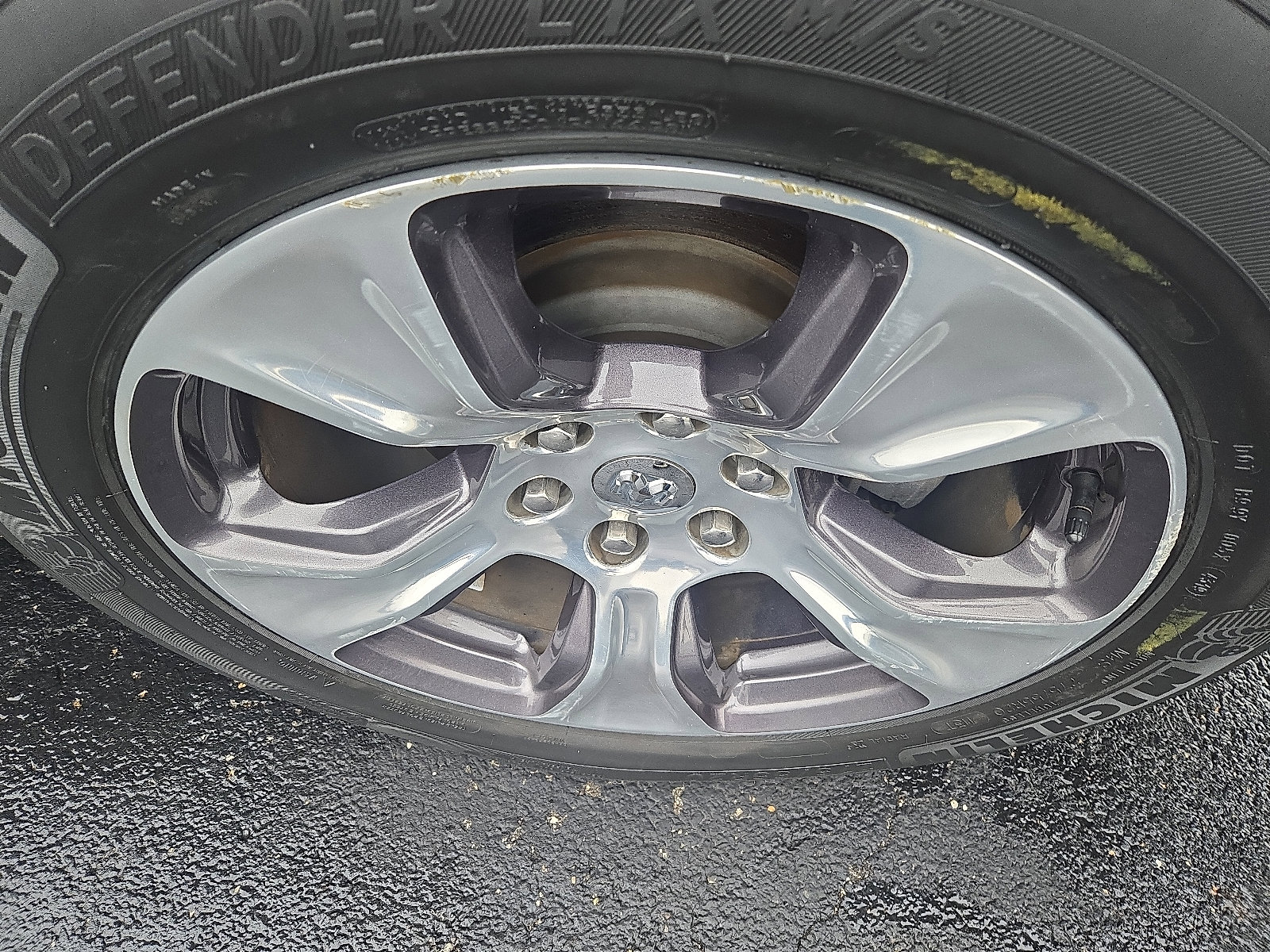 Used 2019 RAM 1500 Laramie image 9