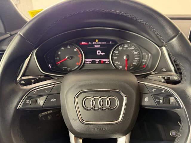 Used 2023 Audi Q5 2.0T Premium w/ Convenience Package image 12