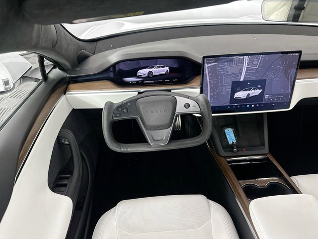 Used 2022 Tesla Model S AWD/4WD image 11