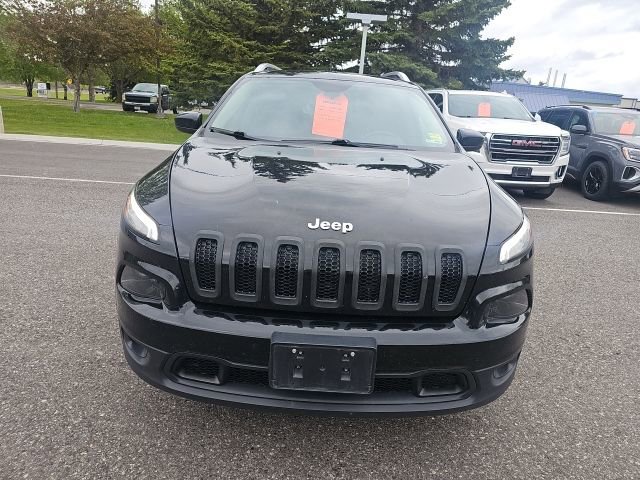 Used 2018 Jeep Cherokee Latitude Plus w/ Cold Weather Group AWD/4WD video 2