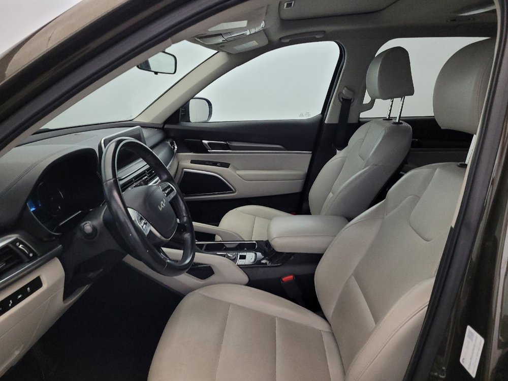 Used 2022 Kia Telluride S FWD image 17