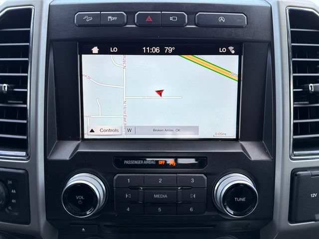 Used 2018 Ford F150 Lariat w/ Equipment Group 502A Luxury AWD/4WD image 12