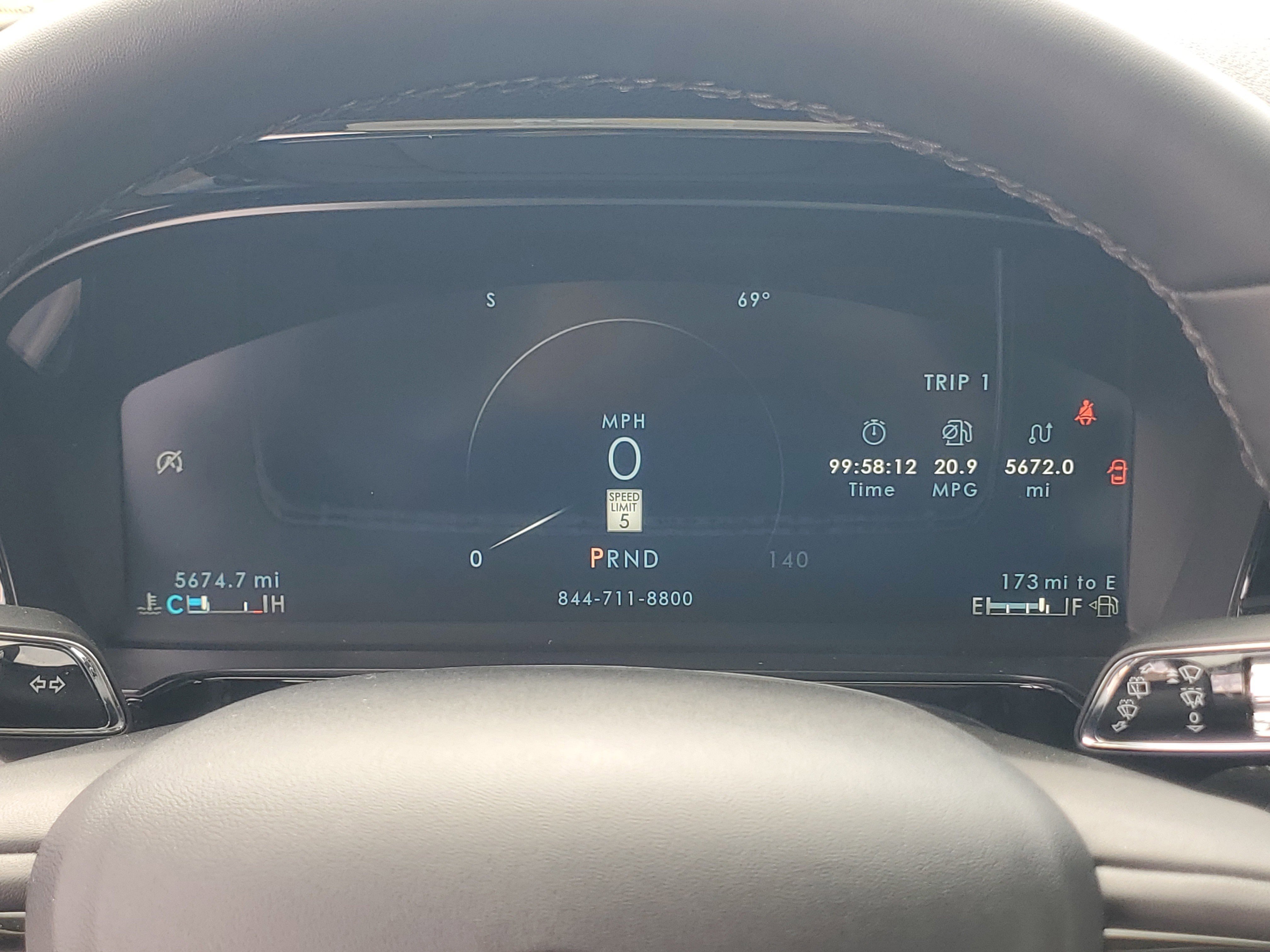 Certified 2024 Lincoln Corsair AWD w/ Equipment Group 101A image 15