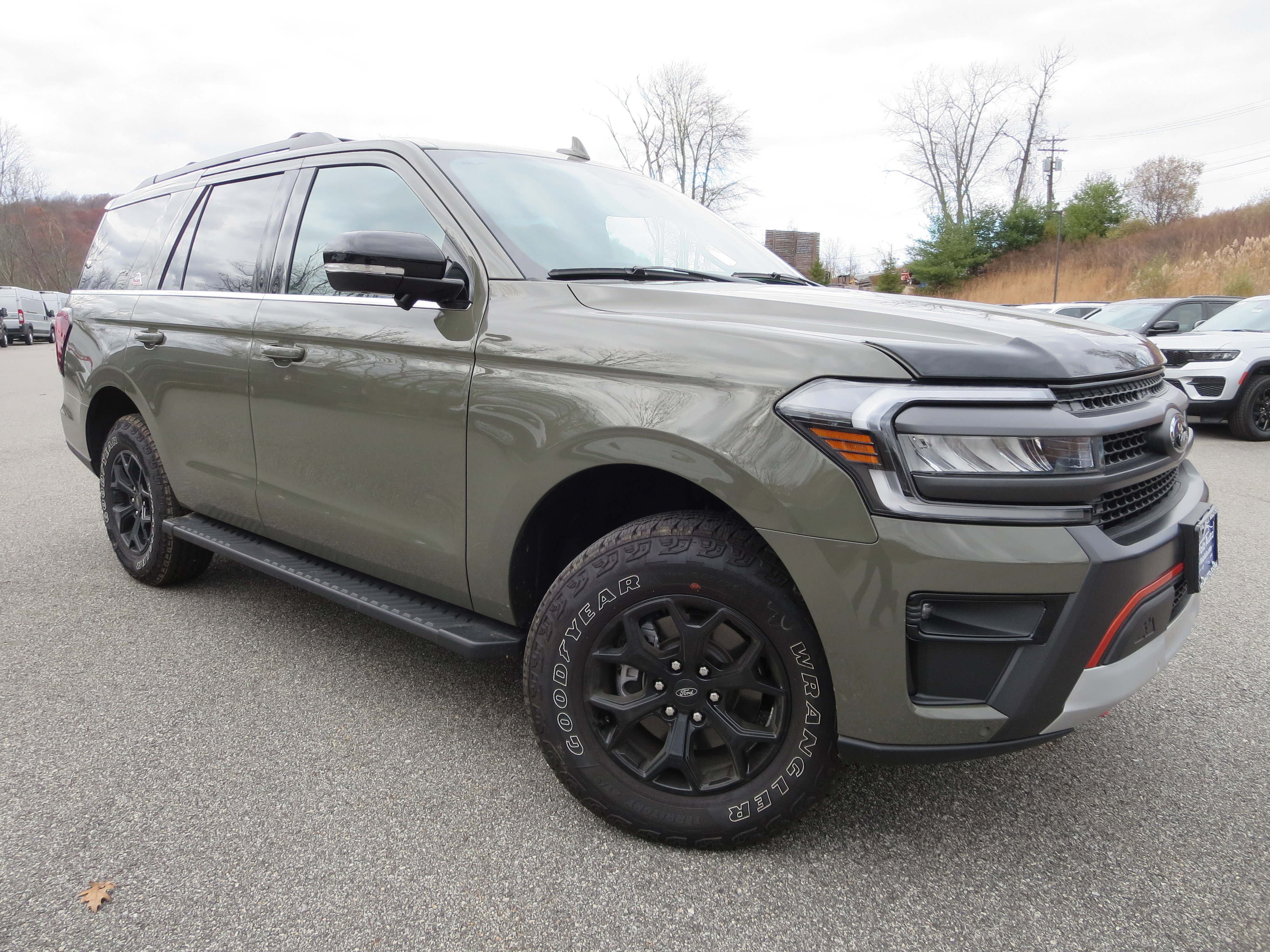 Used 2024 Ford Expedition Timberline image 6