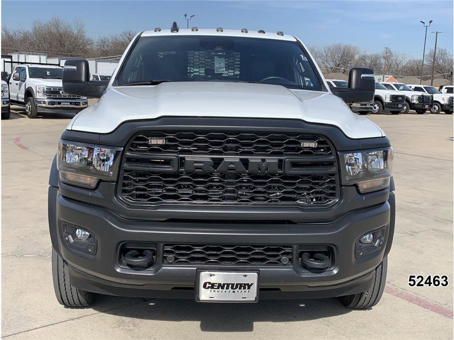 Used 2024 RAM 5500 Tradesman w/ Safety Group image 9