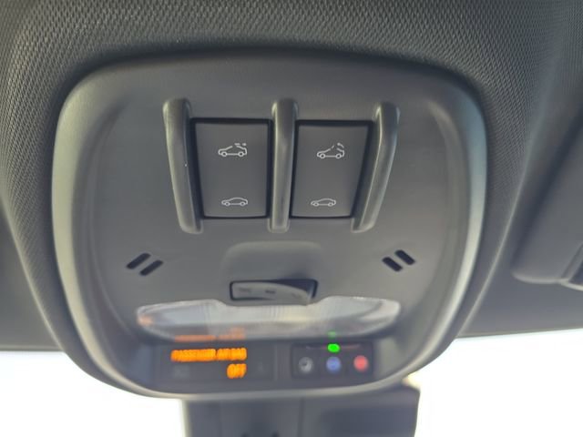 New 2026 Chevrolet Trax RS w/ Sunroof Package FWD image 22
