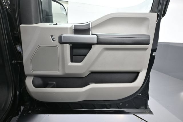 Used 2018 Ford F150 XLT AWD/4WD image 34
