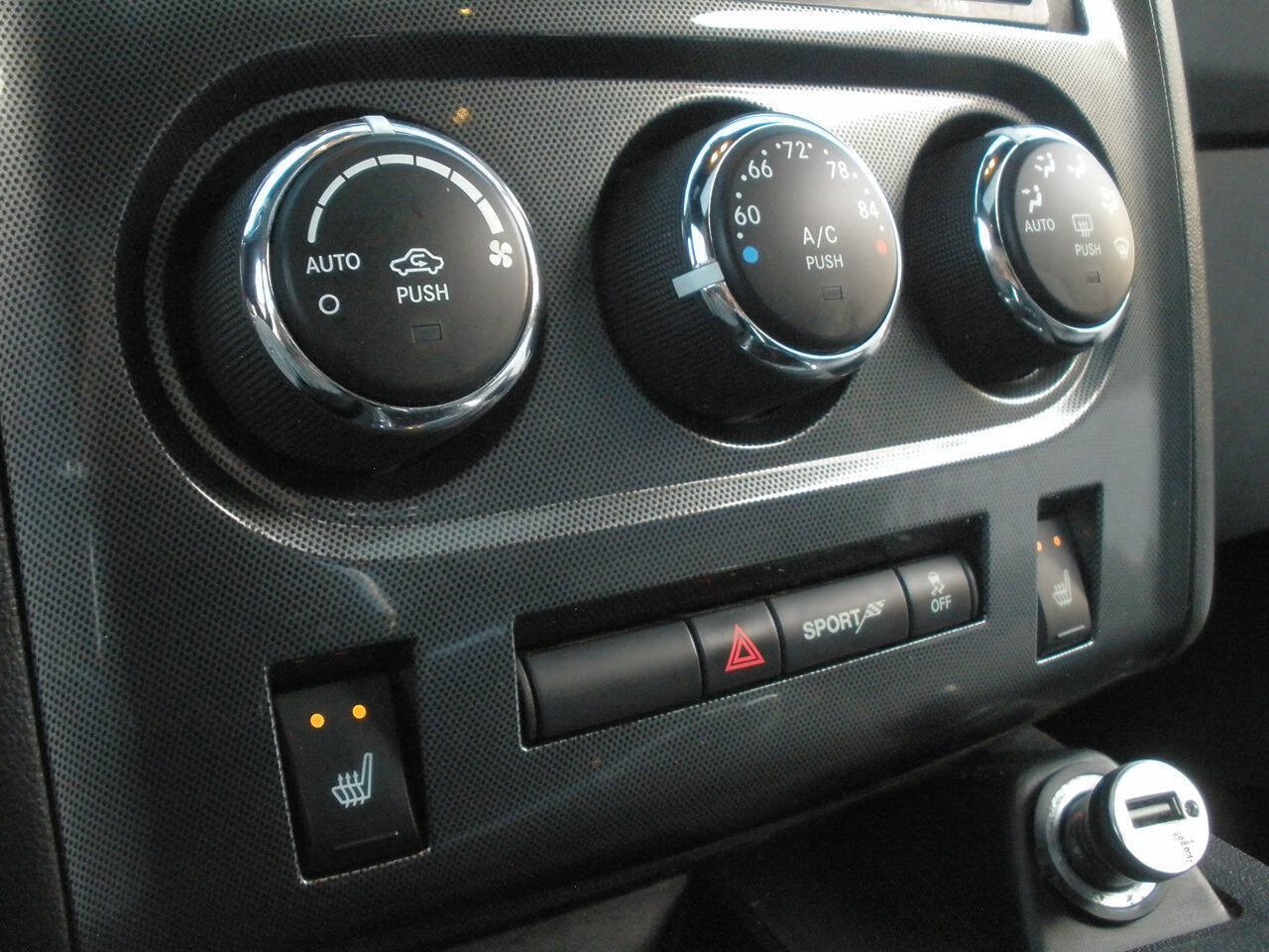 Used 2012 Dodge Challenger SXT Plus RWD image 38