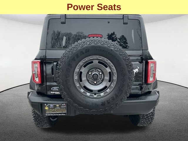 Used 2023 Ford Bronco Everglades image 12