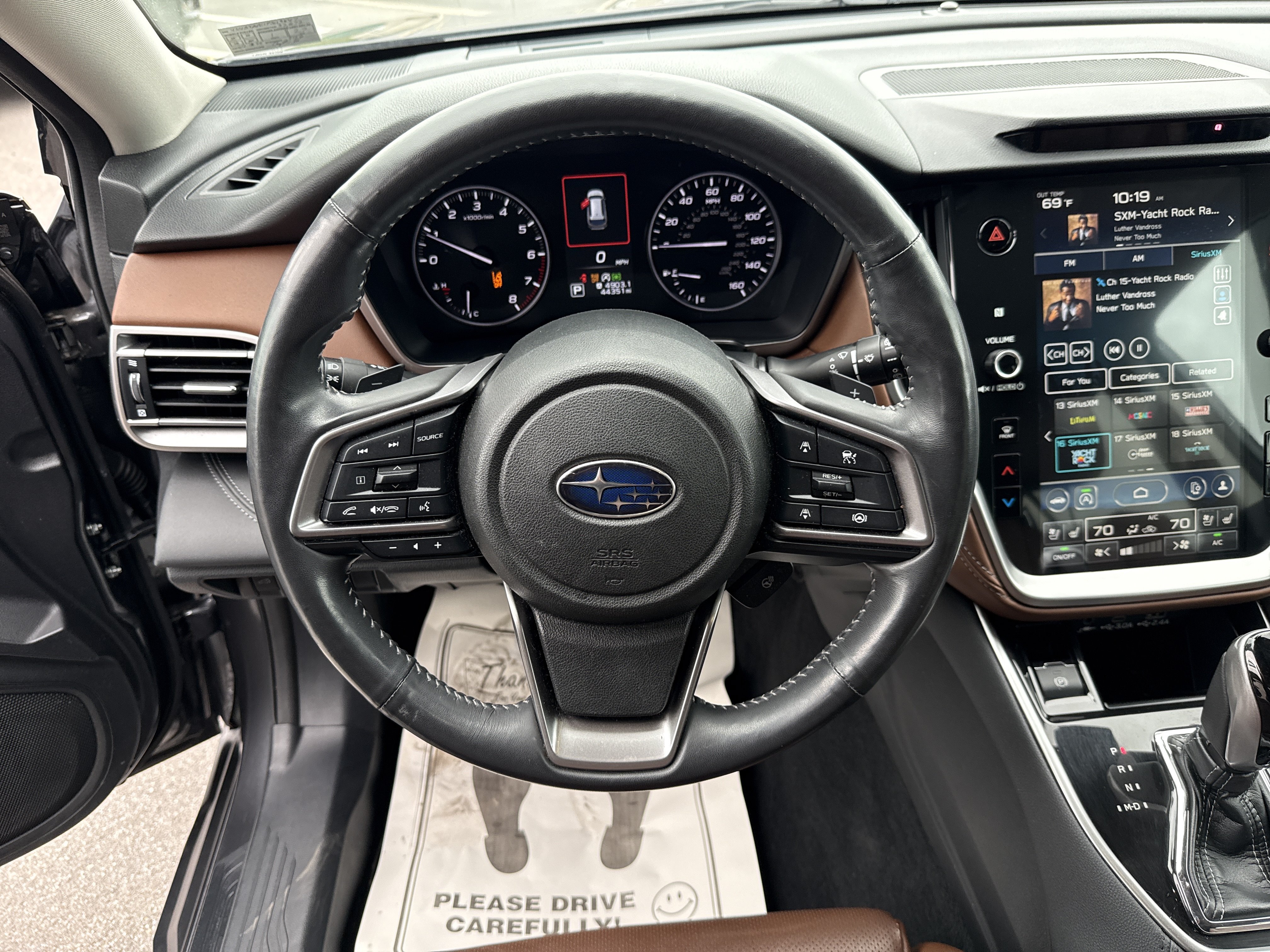 Used 2023 Subaru Outback Touring AWD/4WD image 17