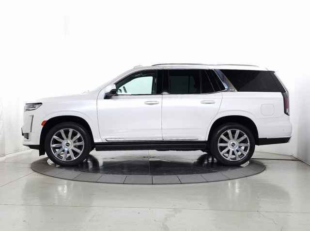 Used 2022 Cadillac Escalade Premium Luxury Platinum image 2