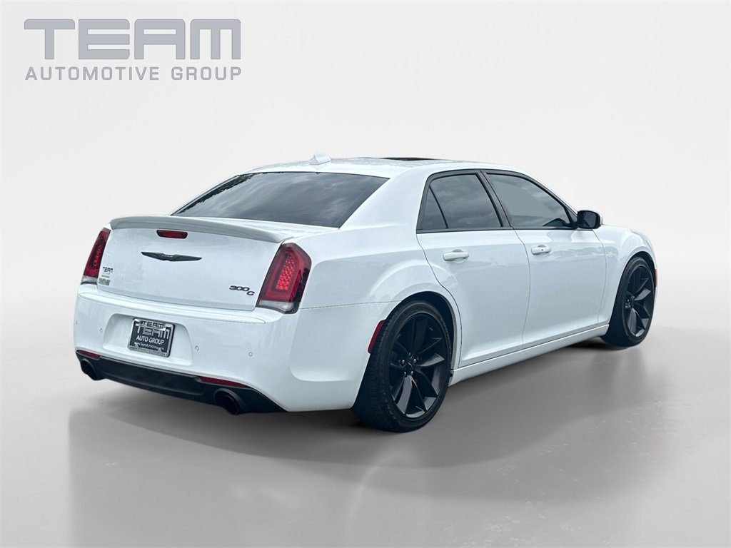 Certified 2023 Chrysler 300 C image 7