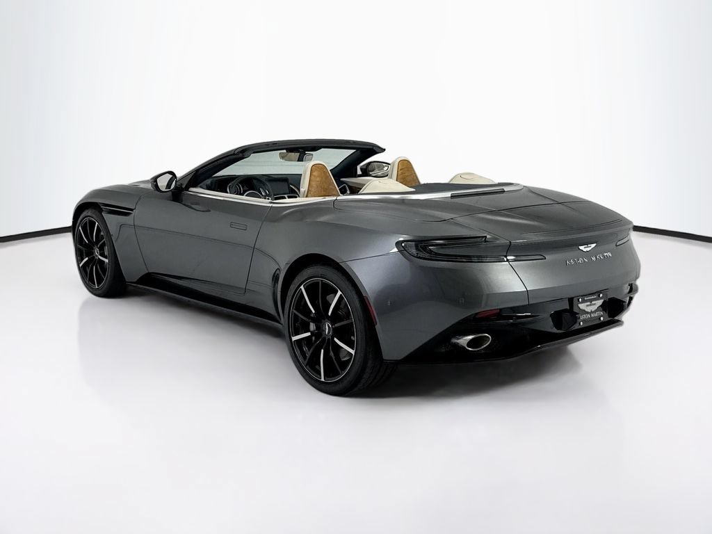 Used 2023 Aston Martin DB11 Volante RWD image 7