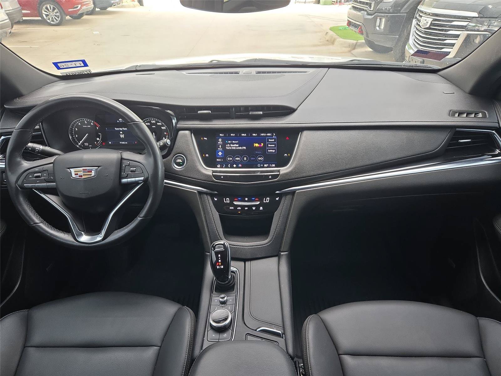 Used 2023 Cadillac XT6 Luxury FWD image 13