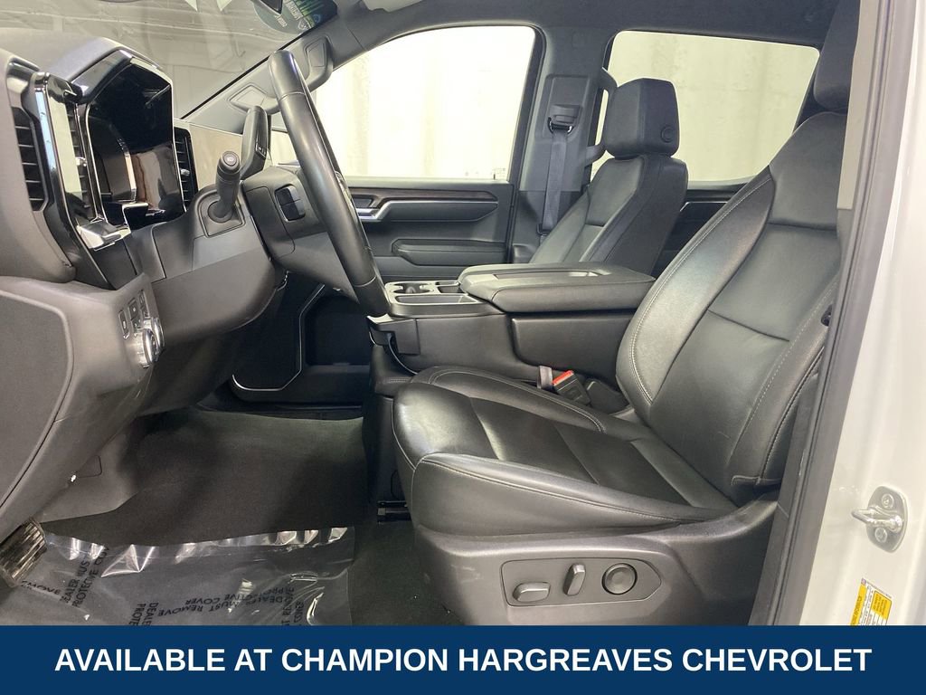 Used 2025 GMC Sierra 1500 SLT image 26