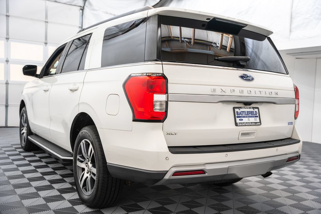 Used 2022 Ford Expedition XLT AWD/4WD image 7