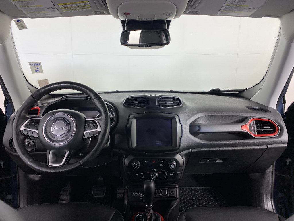 Used 2021 Jeep Renegade Trailhawk w/ Trailer Tow Group AWD/4WD image 19