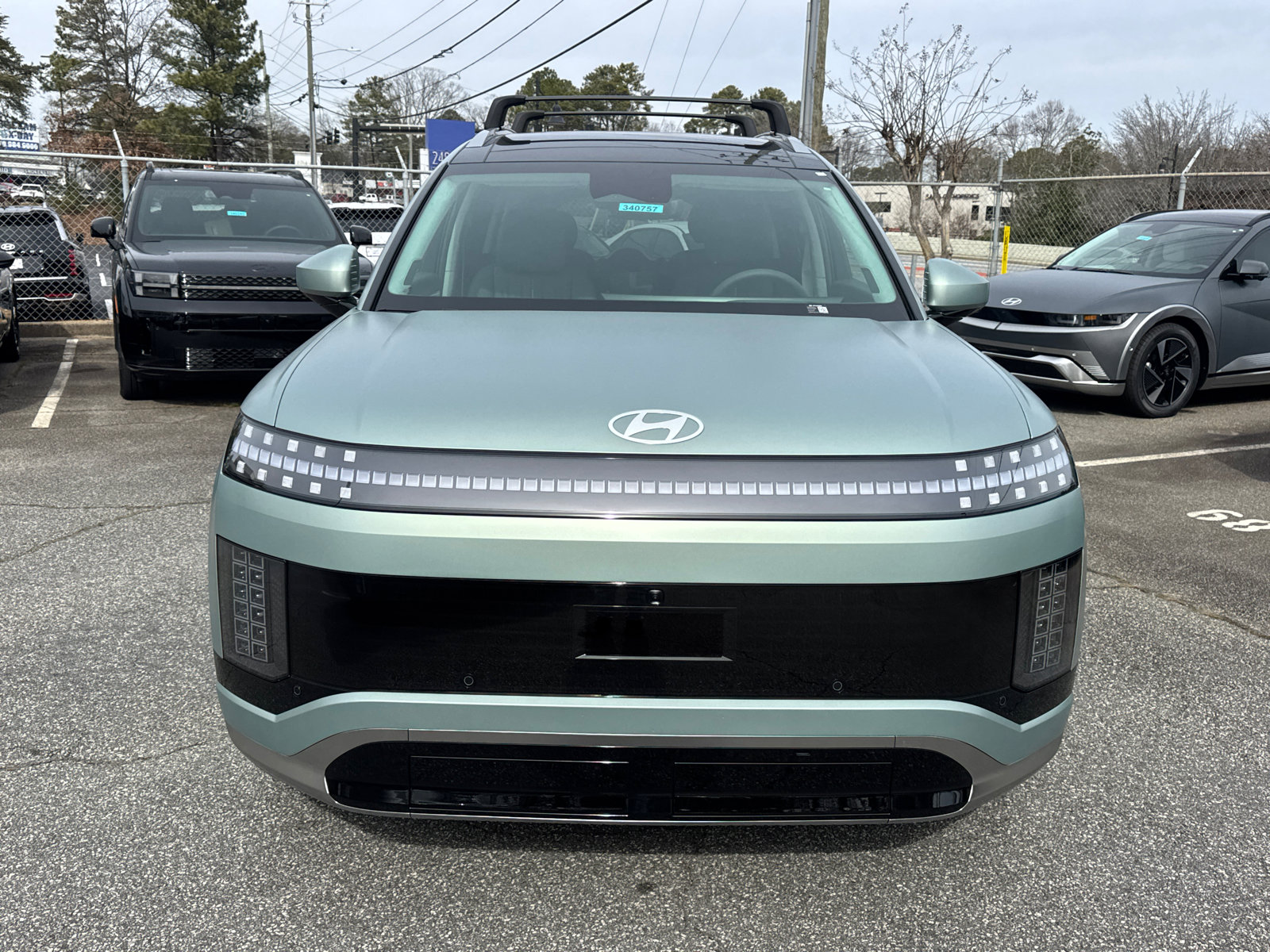 New 2026 Hyundai Ioniq 9 Calligraphy image 2