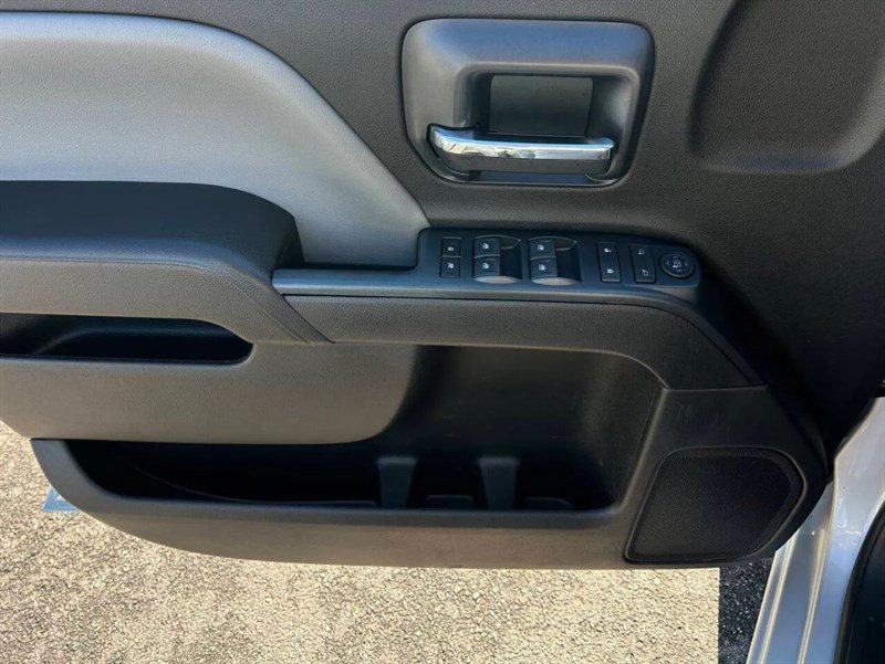 Used 2017 Chevrolet Silverado 1500 Custom w/ Custom Convenience Package image 13