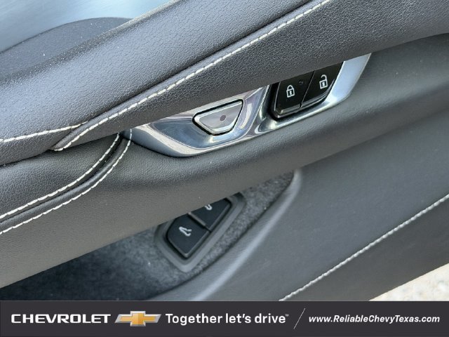 Used 2022 Chevrolet Corvette Stingray Coupe w/ Battery Protection Package RWD image 27