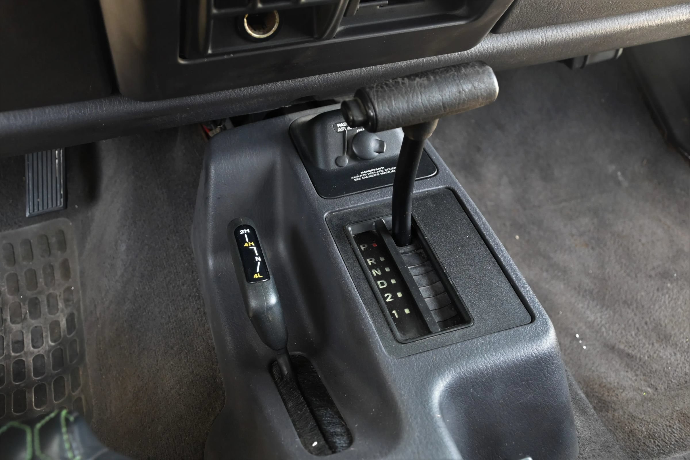 Used 2002 Jeep Wrangler X AWD/4WD image 26