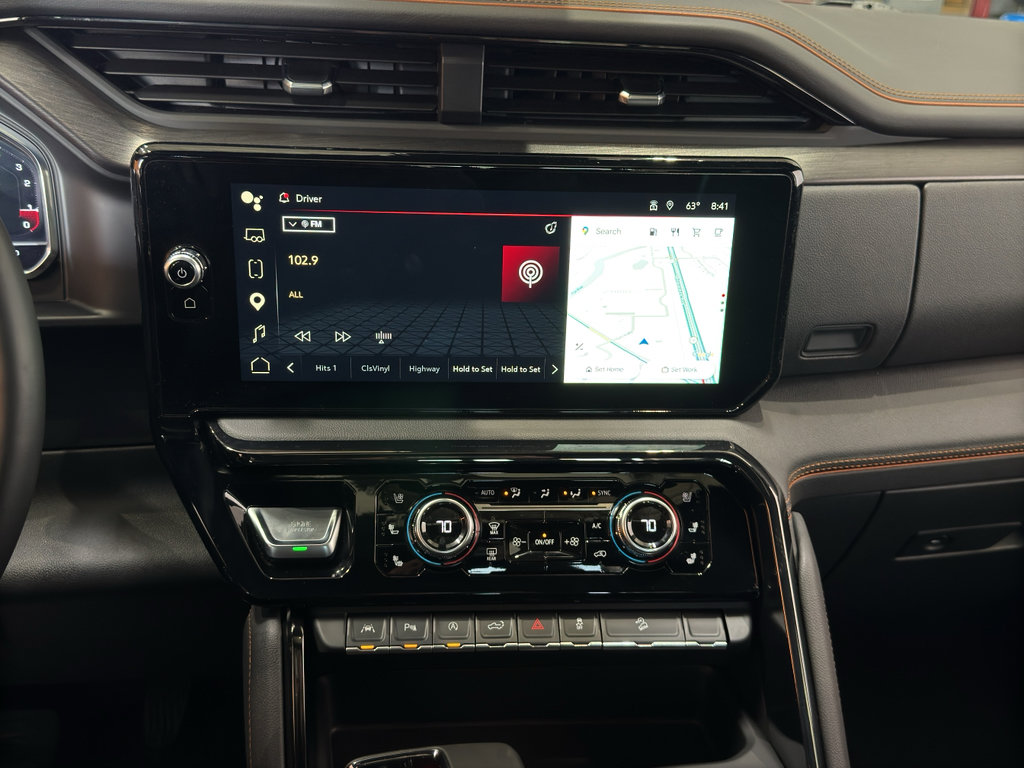 Used 2025 GMC Sierra 1500 AT4 w/ Technology Package AWD/4WD image 32