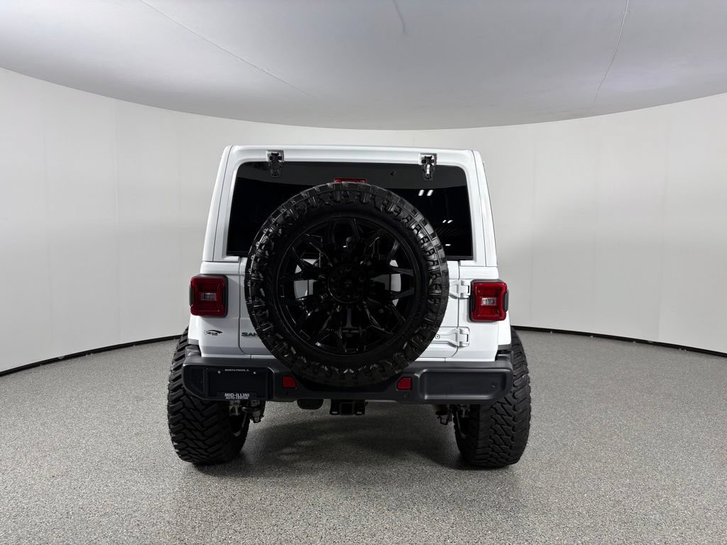 Used 2026 Jeep Wrangler Unlimited Sahara AWD/4WD image 6