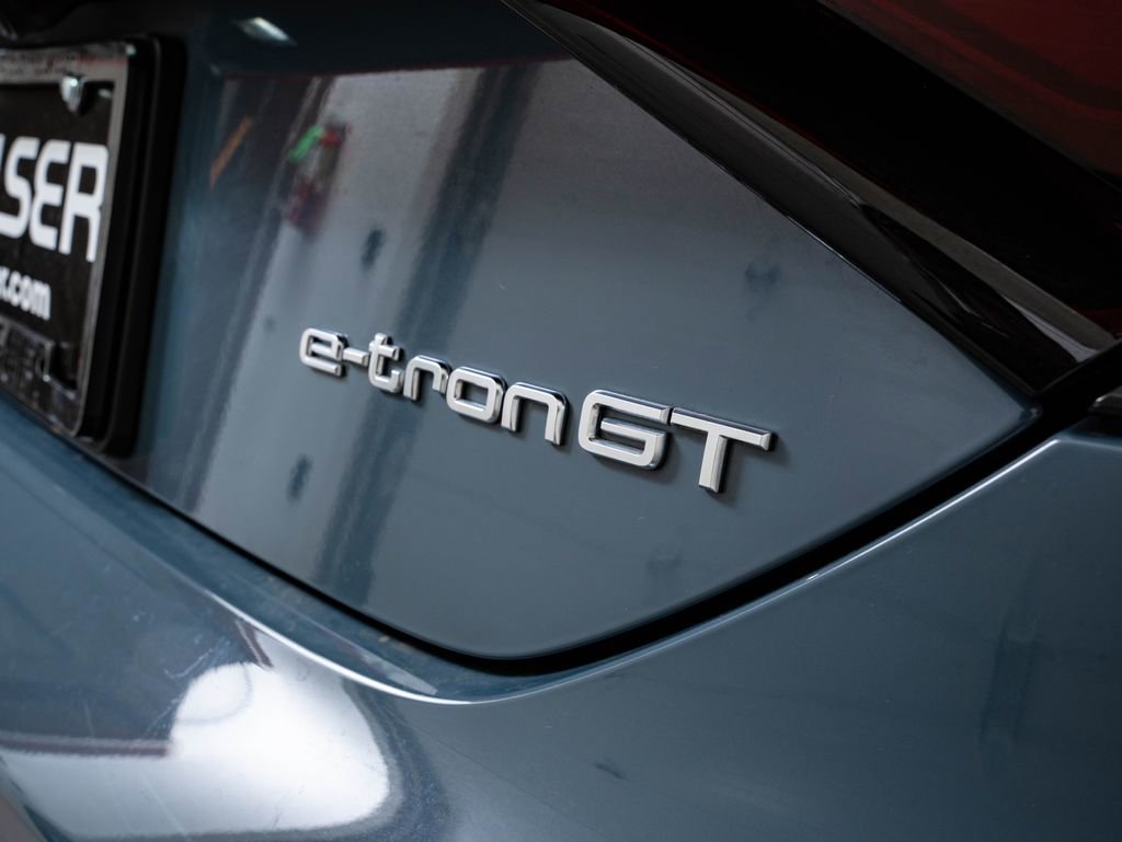 Used 2022 Audi RS e-tron GT image 15