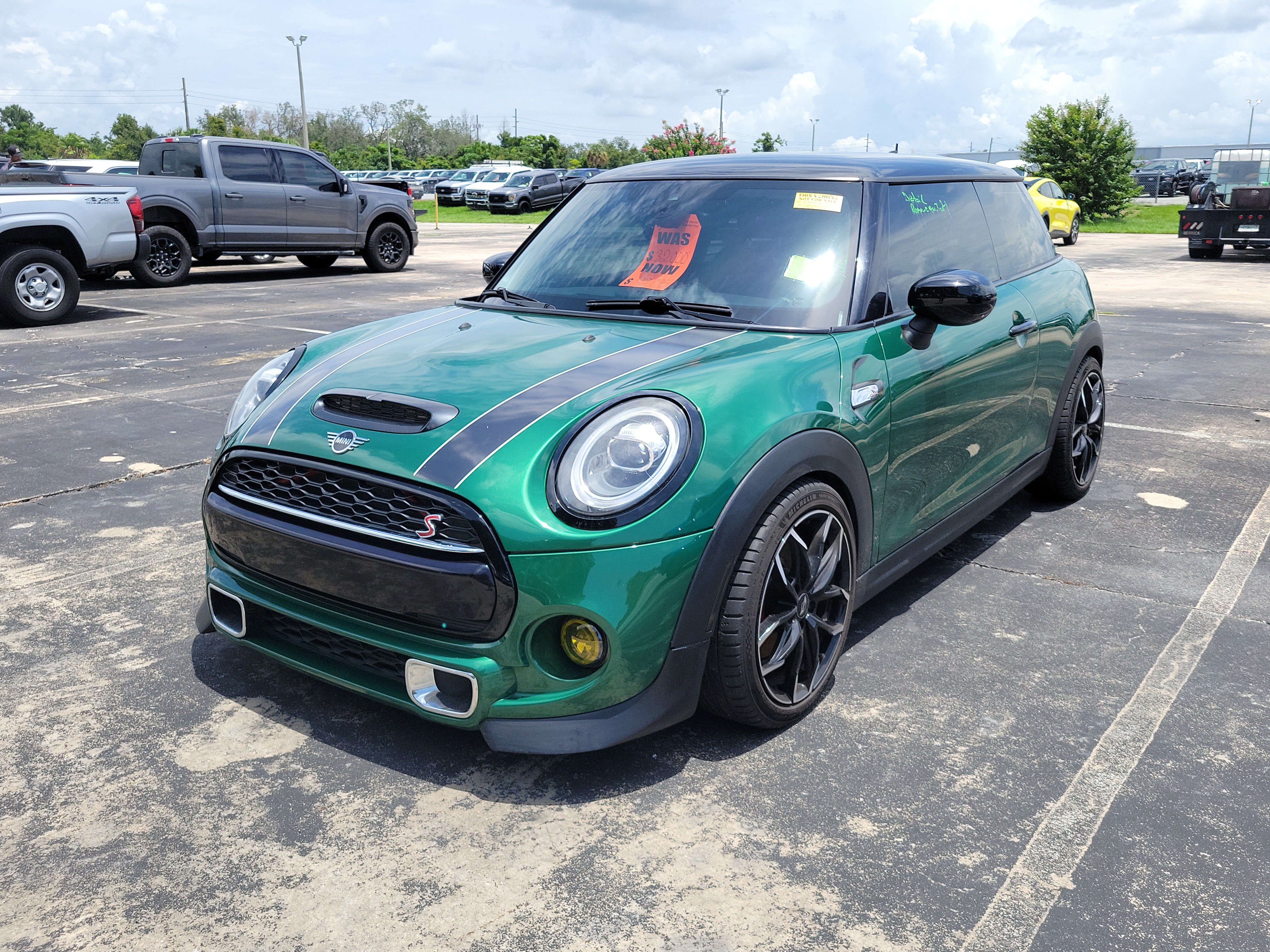 Used 2021 MINI Cooper S FWD image 3