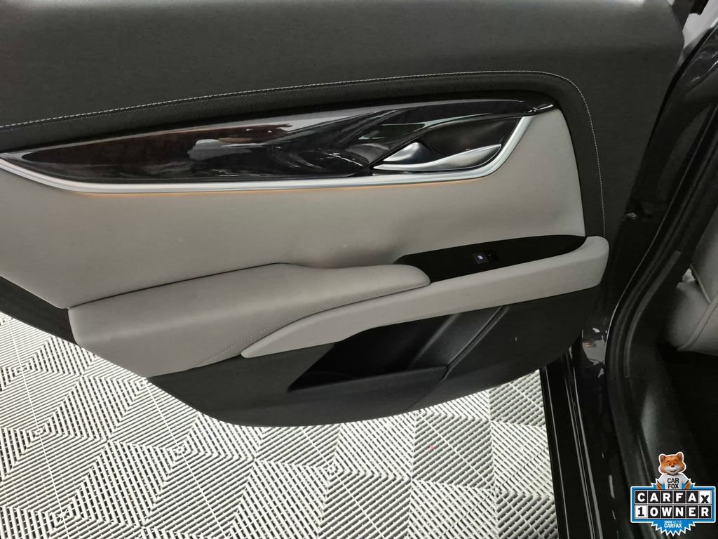 Used 2015 Cadillac XTS Premium FWD image 27