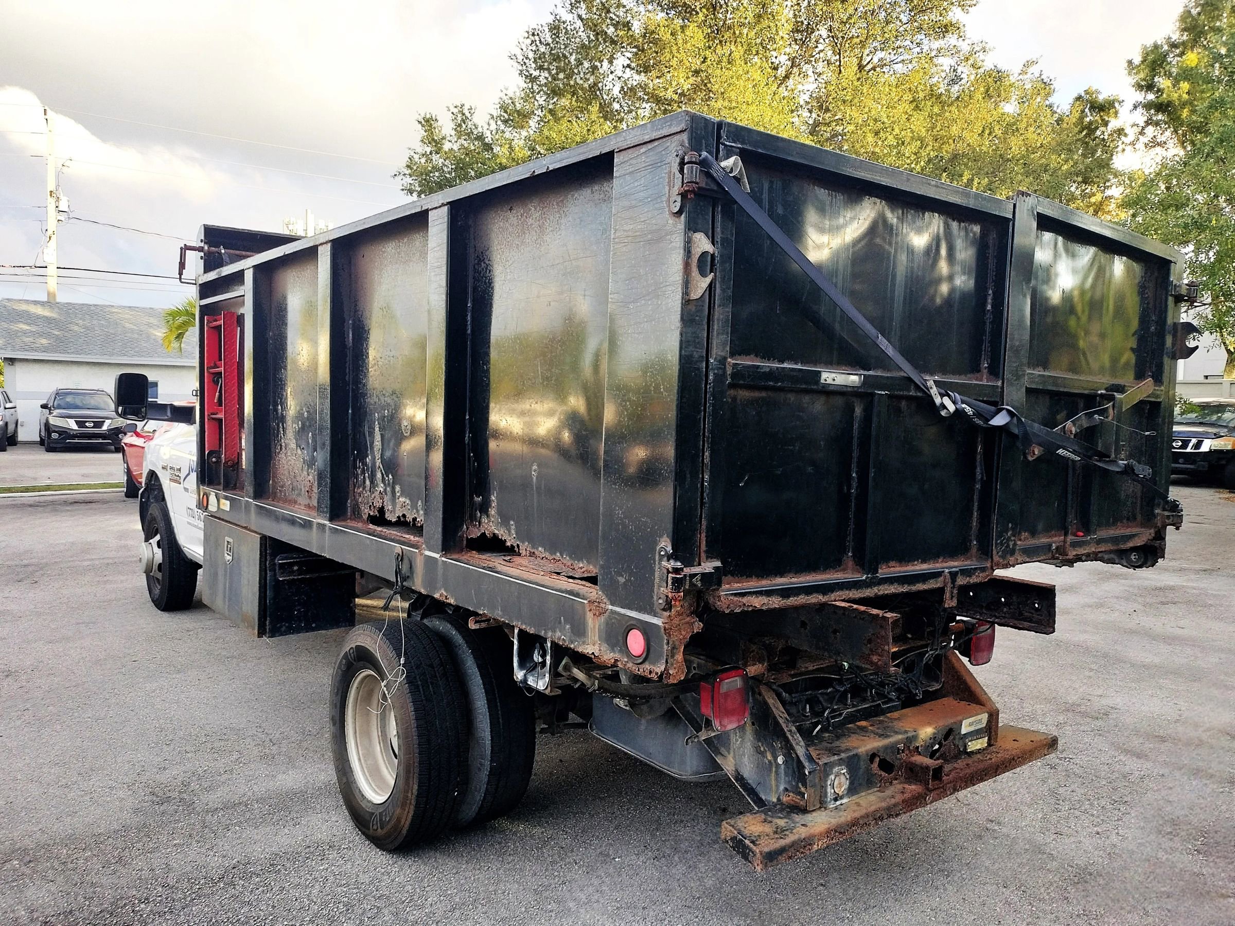 Used 2015 RAM 3500 Tradesman image 17