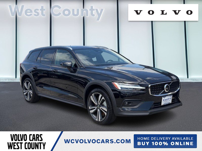 New 2026 Volvo V60 B5 Cross Country Plus w/ Climate Package AWD/4WD image 1