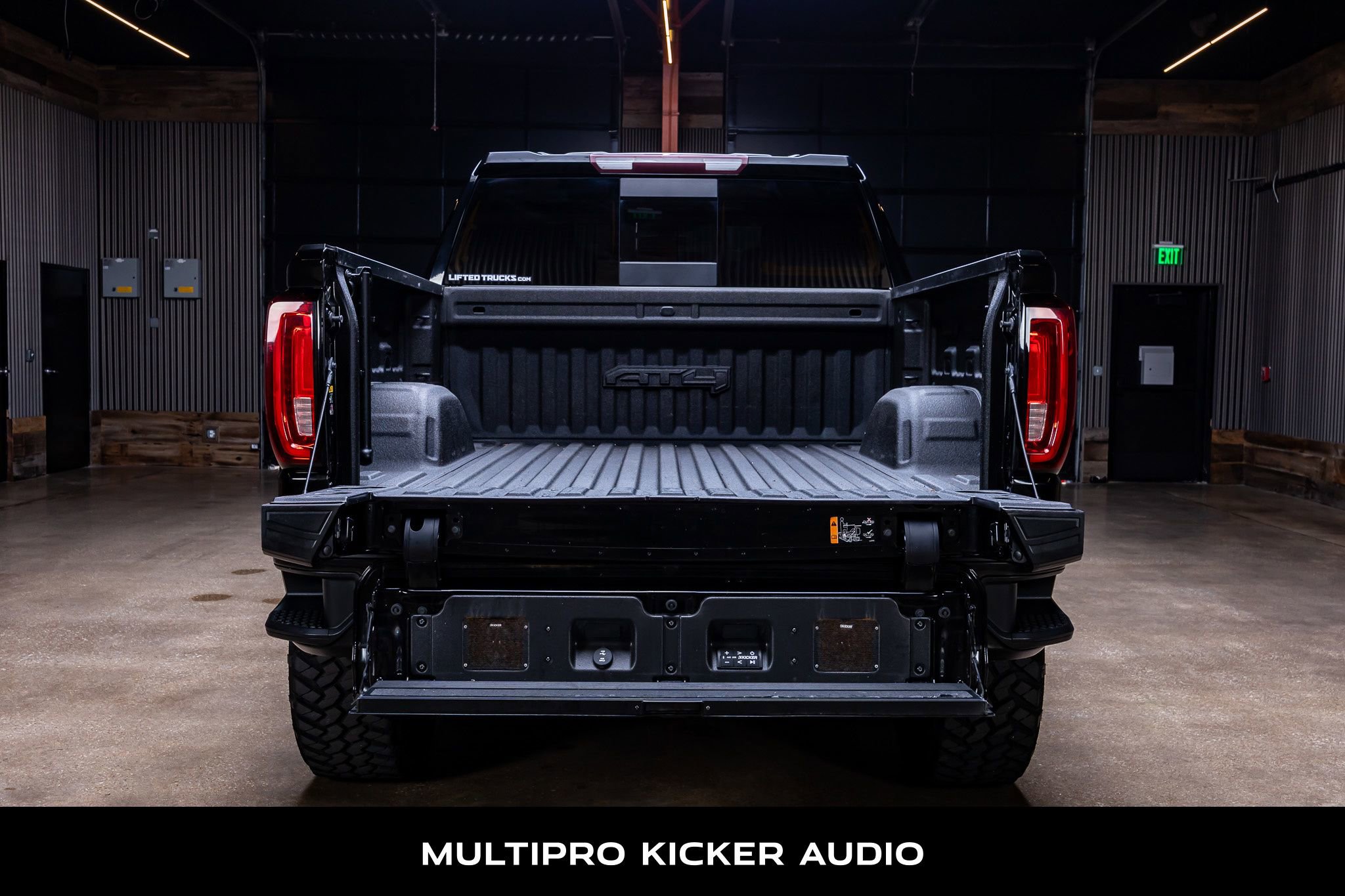 Used 2019 GMC Sierra 1500 AT4 w/ AT4 Premium Package AWD/4WD image 8