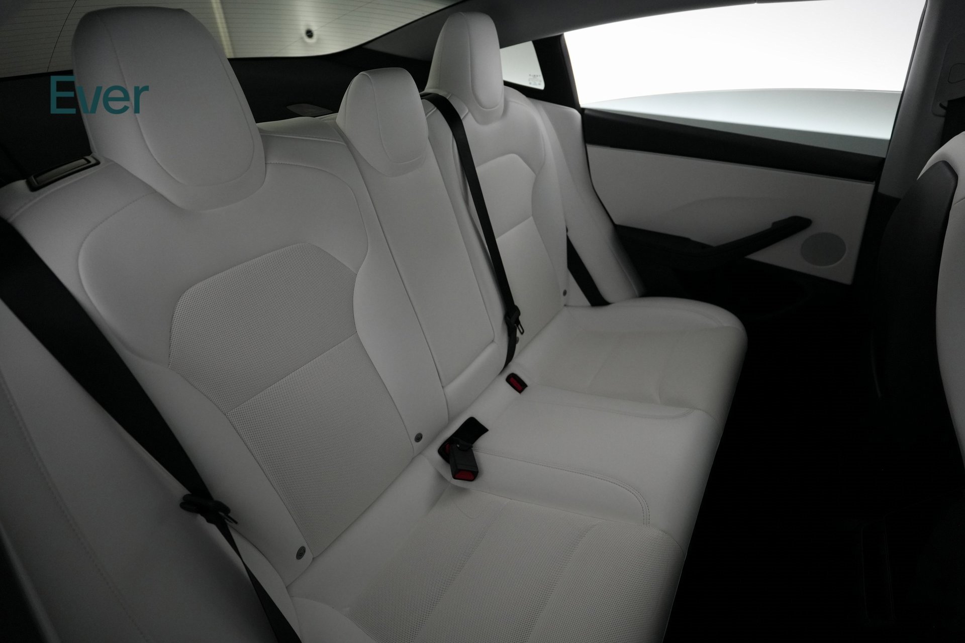 Used 2025 Tesla Model 3 Long Range image 9