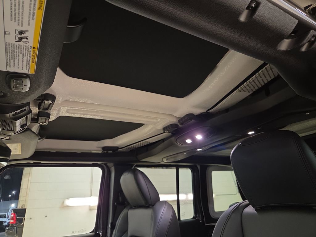 New 2026 Jeep Wrangler Unlimited Rubicon 392 image 20