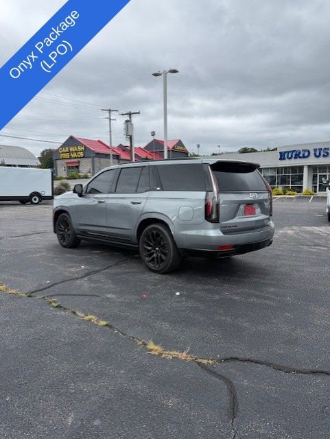 Used 2023 Cadillac Escalade Sport Platinum w/ LPO, ONYX Package image 5