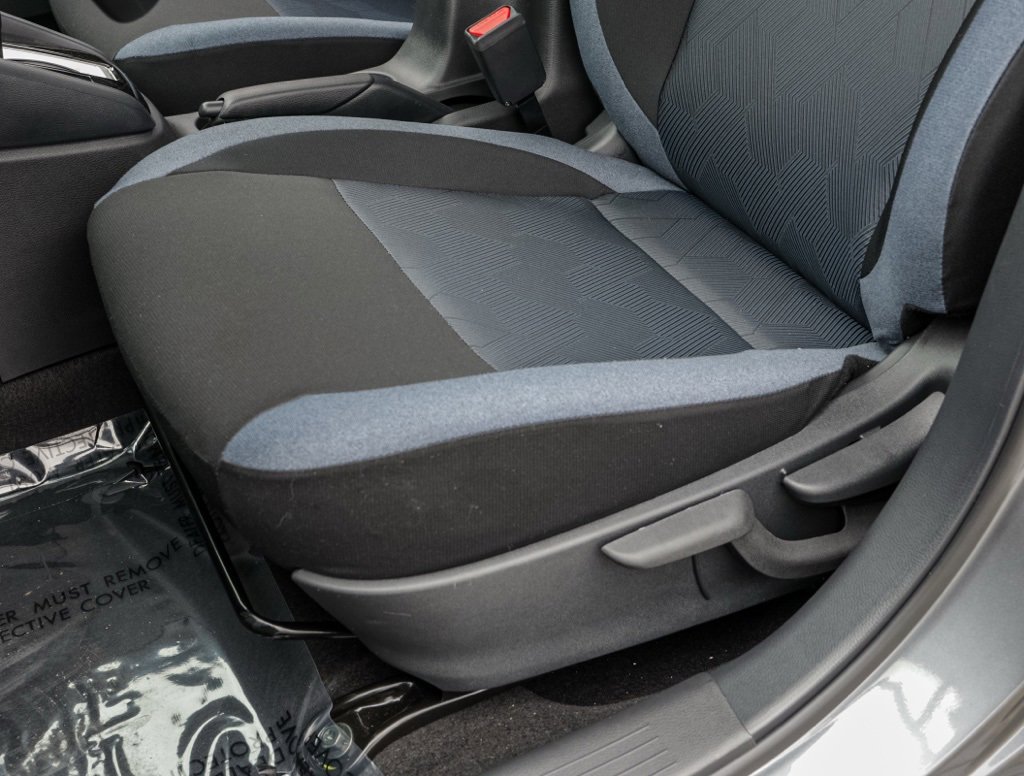 New 2025 Nissan Versa SV image 18