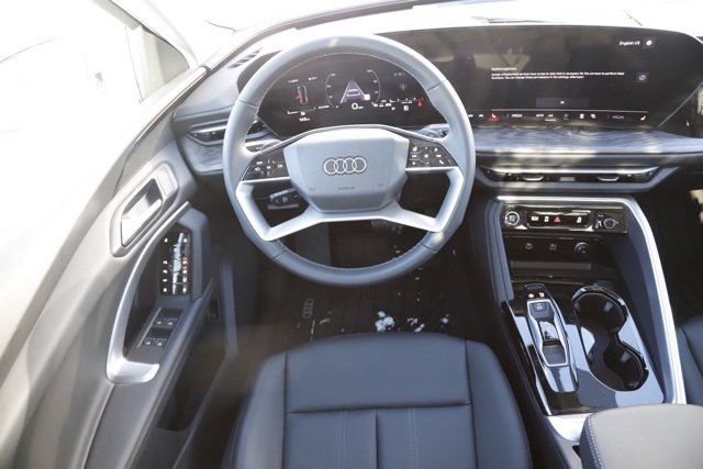 New 2025 Audi Q5 Premium image 18