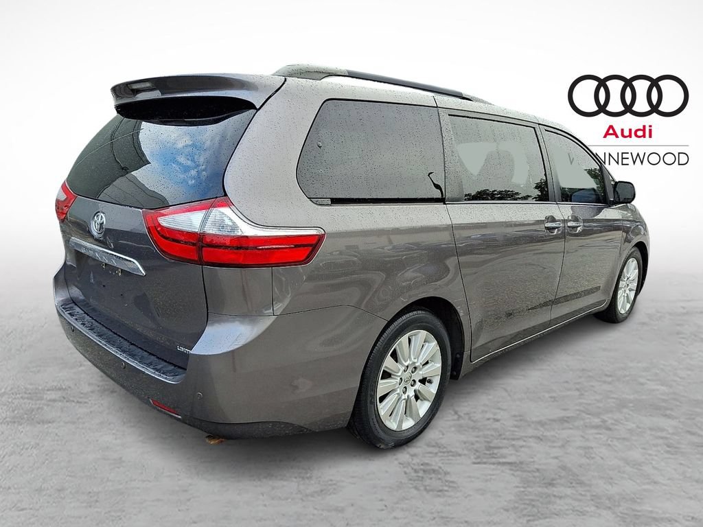 Used 2015 Toyota Sienna Limited Premium FWD image 6
