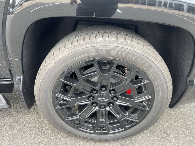 New 2026 Chevrolet Silverado EV 4x4 Crew Cab image 10