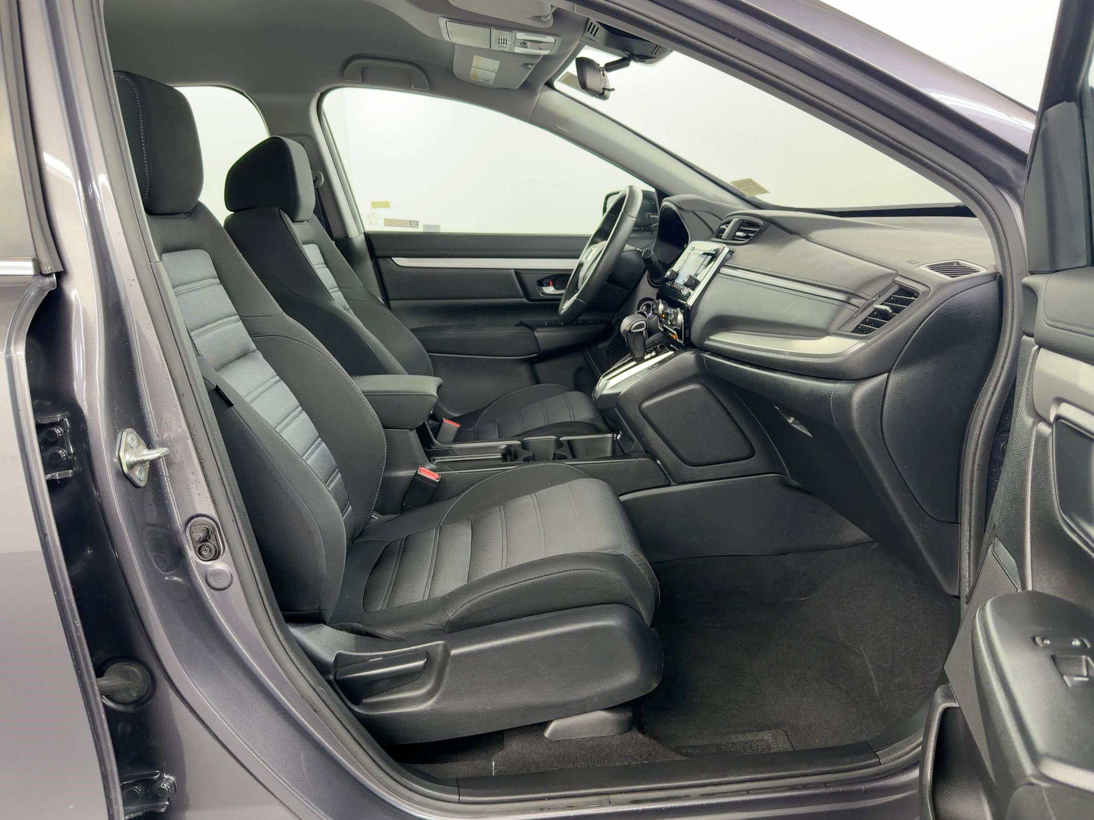 Certified 2020 Honda CR-V LX image 33