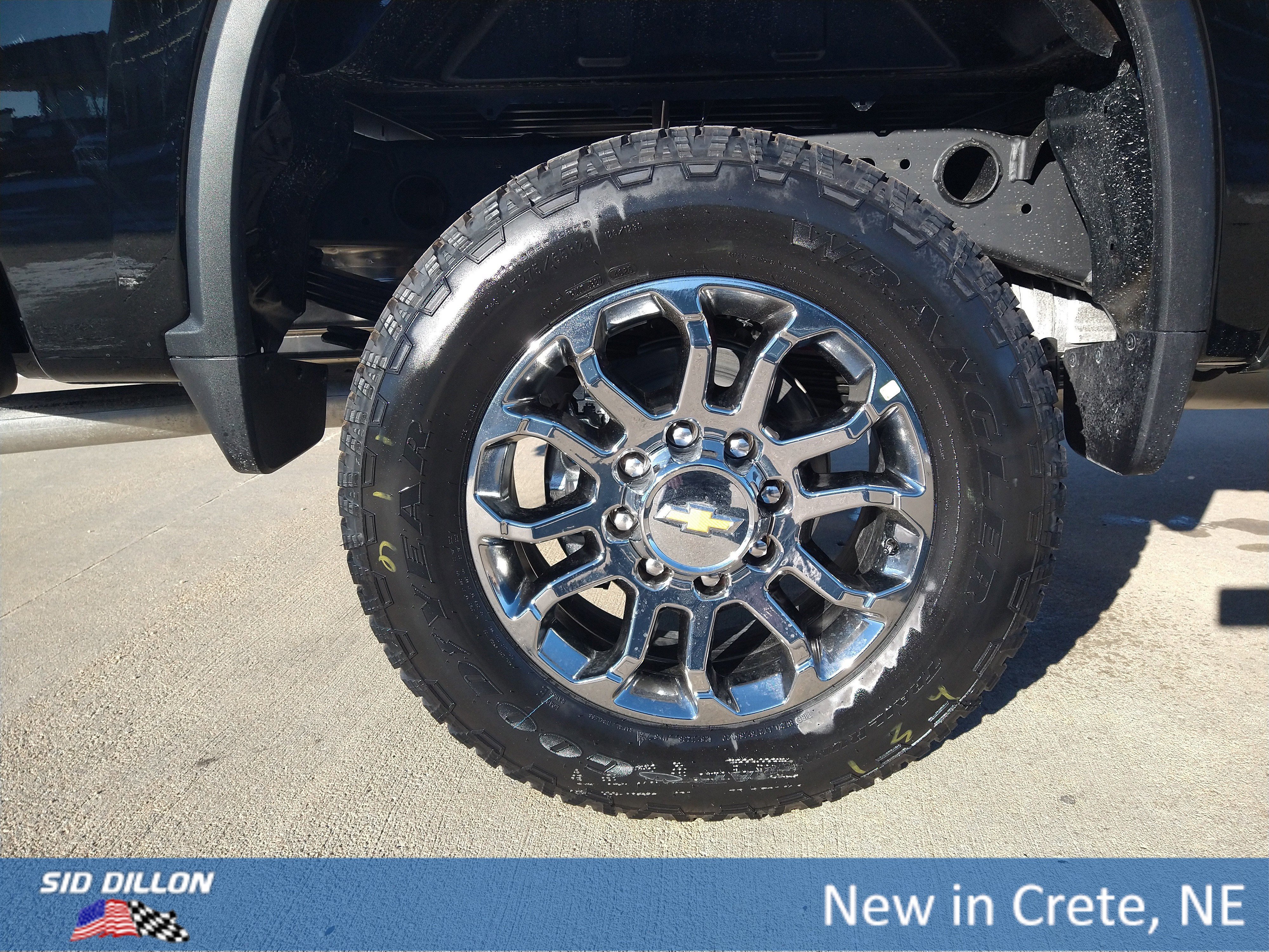 New 2026 Chevrolet Silverado 2500 LT w/ Z71 Chrome Sport Edition image 13