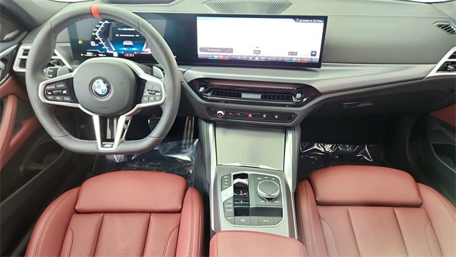 Used 2026 BMW M440i Convertible image 37