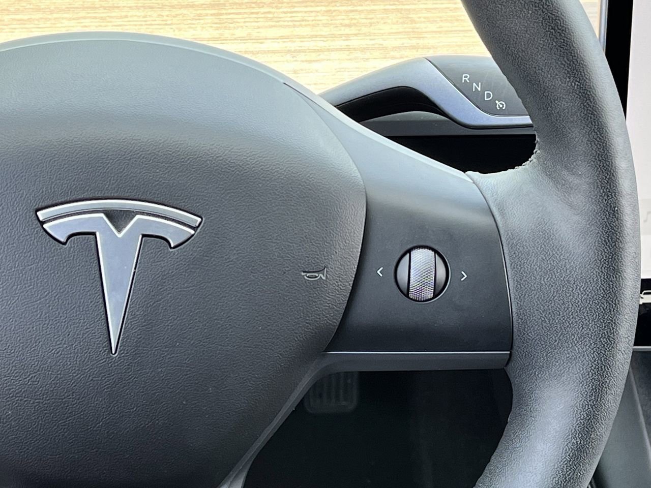 Used 2021 Tesla Model 3 Standard Range Plus image 14