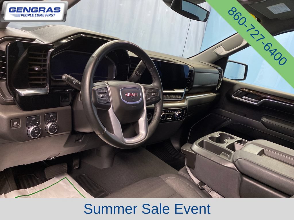 Used 2024 GMC Sierra 1500 Elevation AWD/4WD image 13