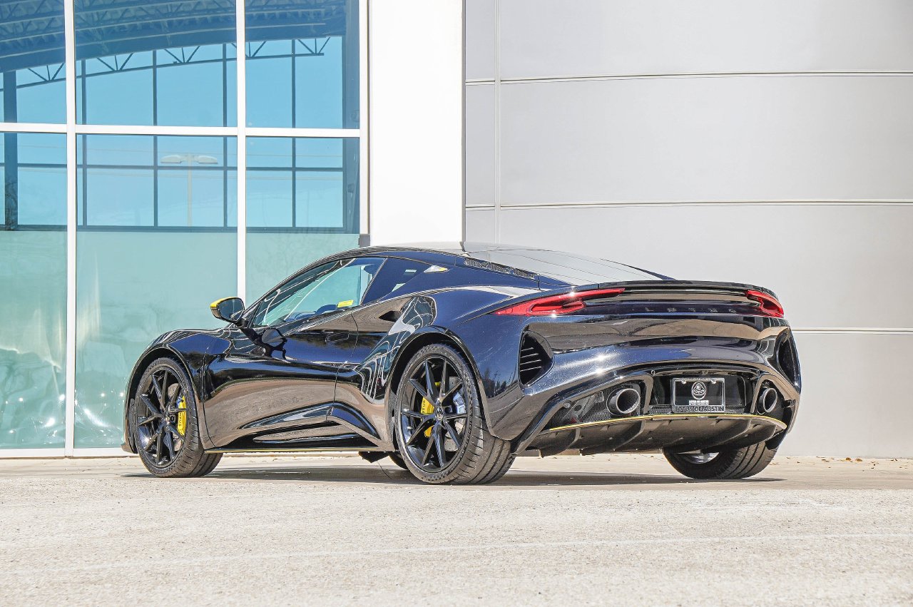New 2026 Lotus Emira SE RWD image 13