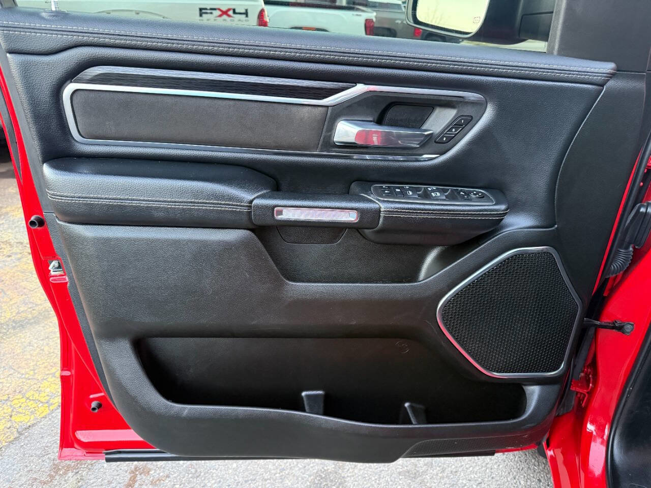 Used 2024 RAM 1500 Laramie image 18