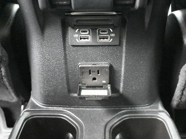 Used 2023 Jeep Wrangler Sahara w/ Cold Weather Group image 24